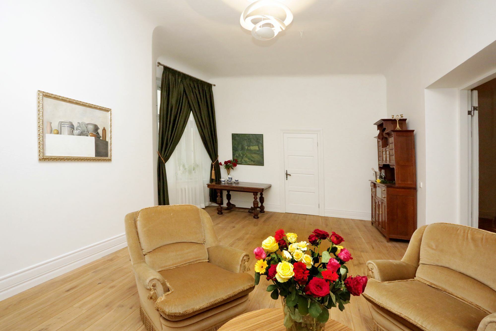 Emilie'S Apartment Riga Esterno foto
